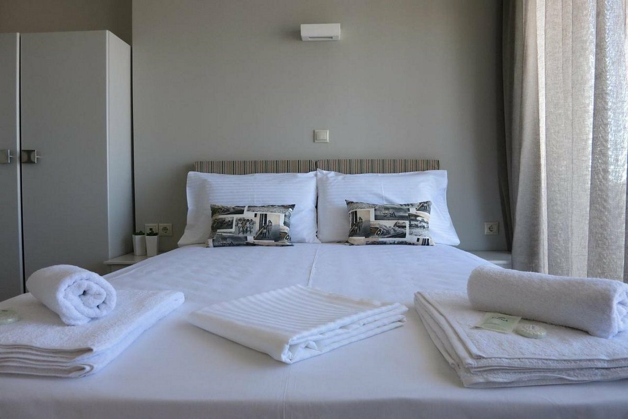 Pantheon Aparthotel Ханья Экстерьер фото